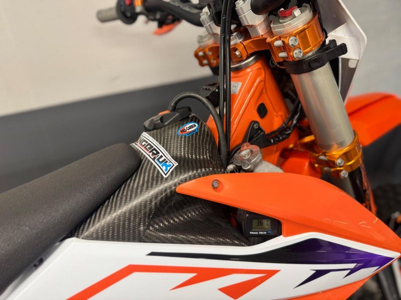 KTM 300