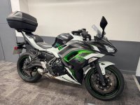 KAWASAKI Ninja 650