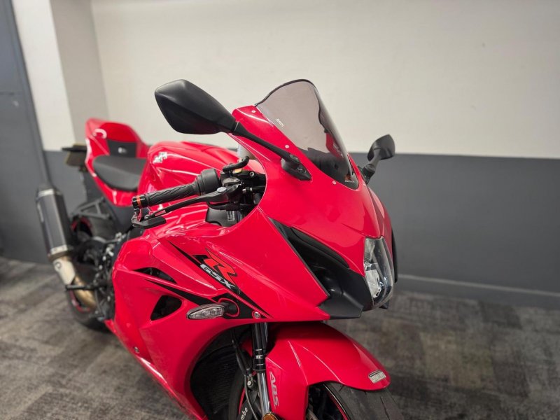 SUZUKI GSXR1000