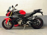 BMW S1000R
