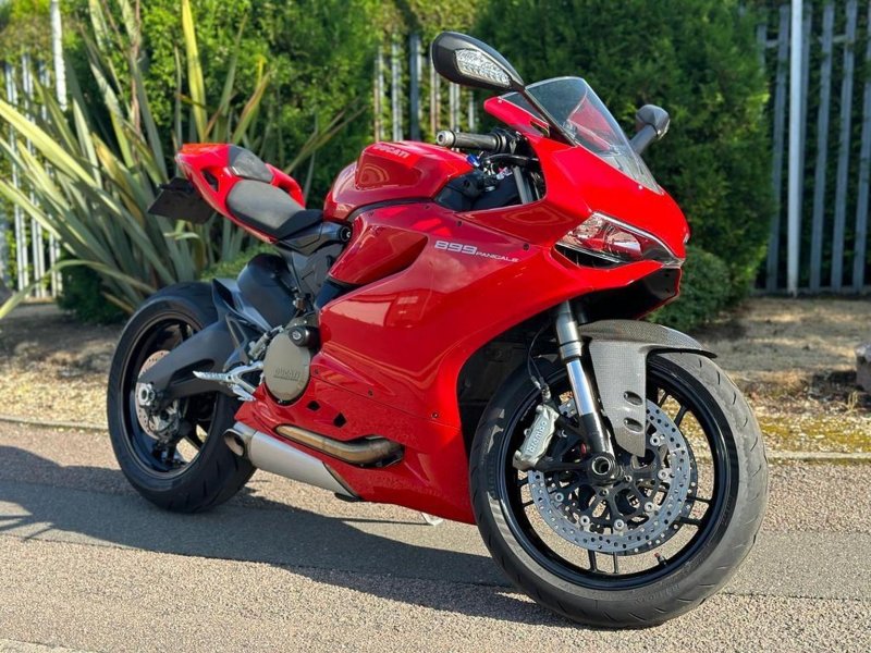 DUCATI 899 Panigale