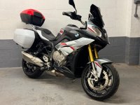 BMW S1000XR