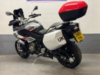 BMW S1000XR