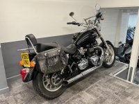 TRIUMPH Bonneville
