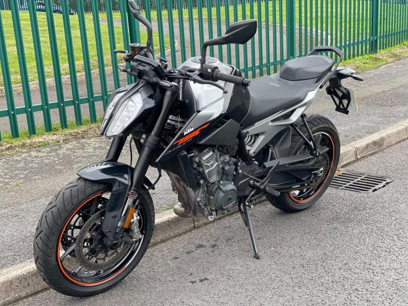 KTM 790 DUKE