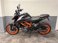 KTM 390 DUKE