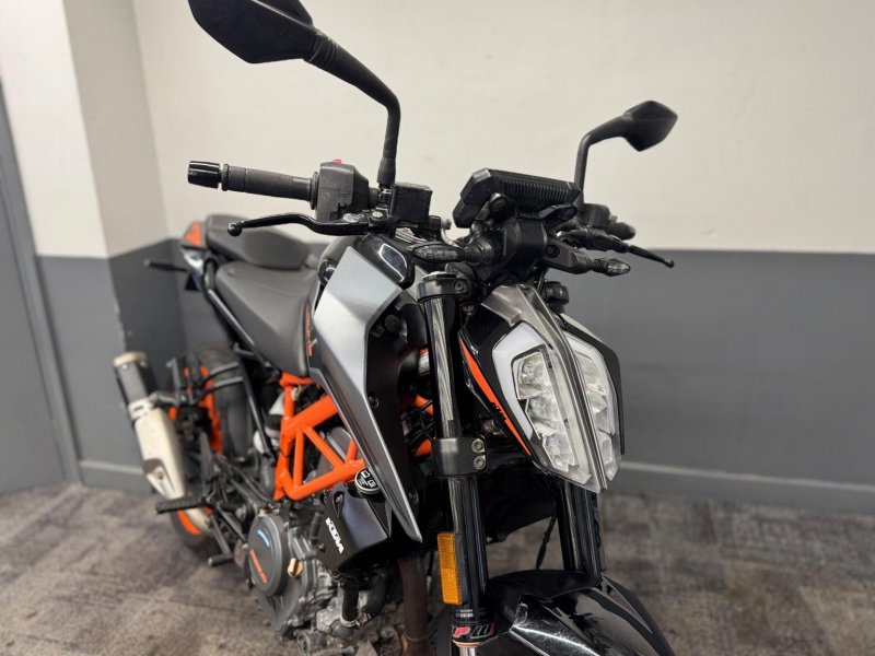 KTM 390 DUKE