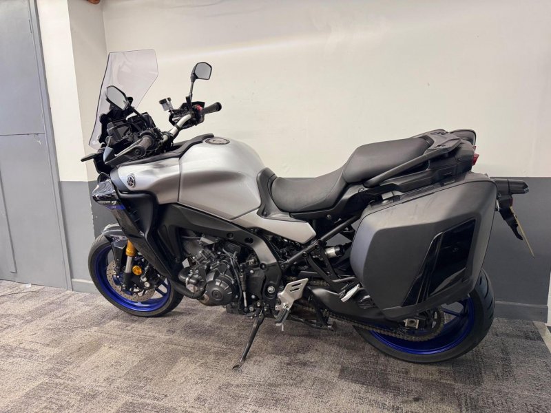 YAMAHA TRACER
