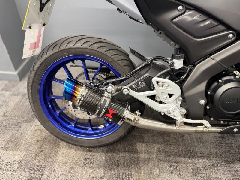 YAMAHA MT-125
