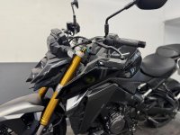 SUZUKI GSX-S1000