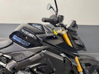 SUZUKI GSX-S1000