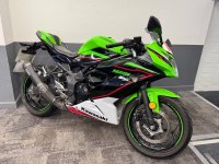 KAWASAKI Ninja 125