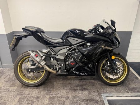 LEXMOTO LXR