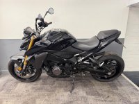 SUZUKI GSX-S1000