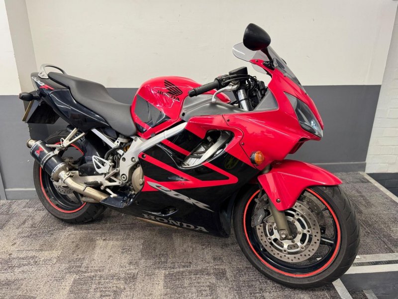 HONDA CBR600F