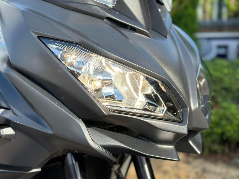 KAWASAKI Versys 650