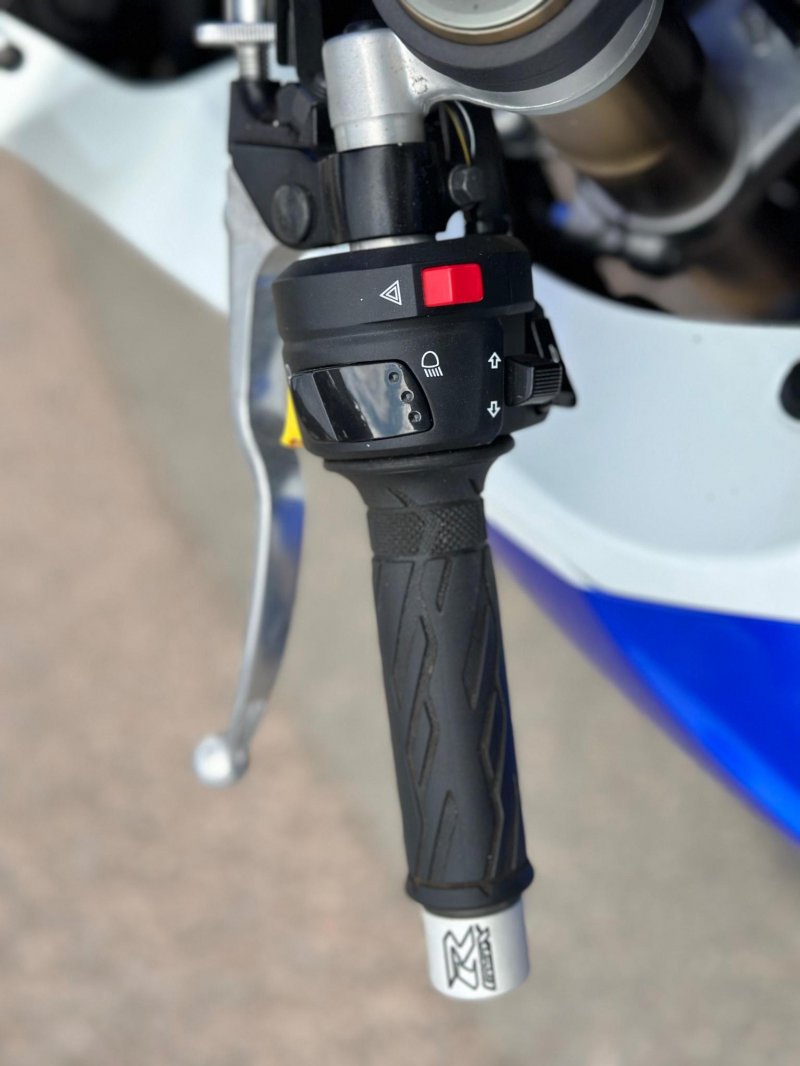 SUZUKI GSXR600