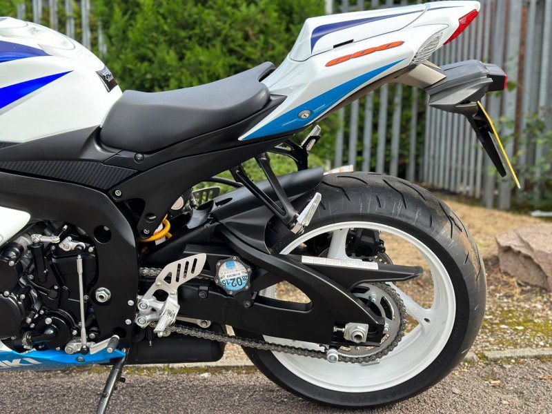 SUZUKI GSXR600