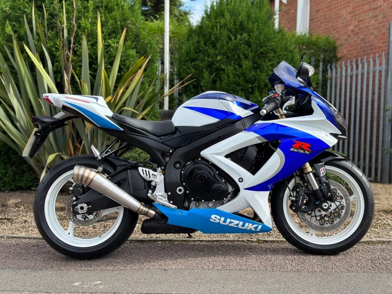 SUZUKI GSXR600