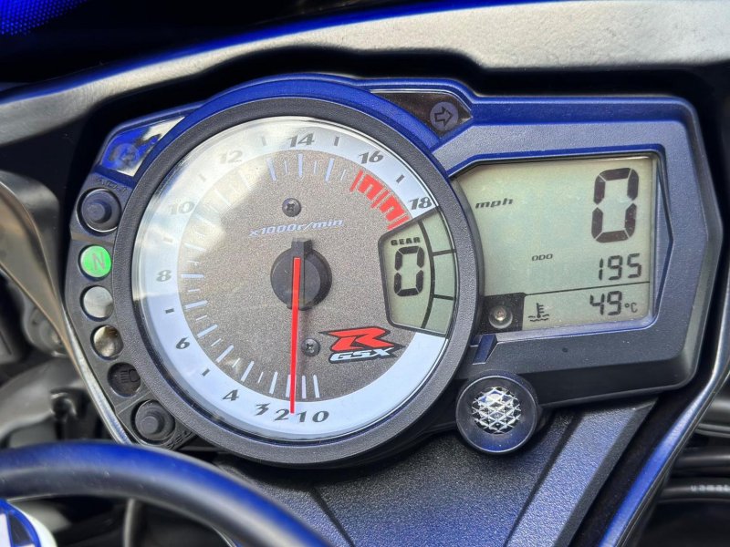 SUZUKI GSXR600