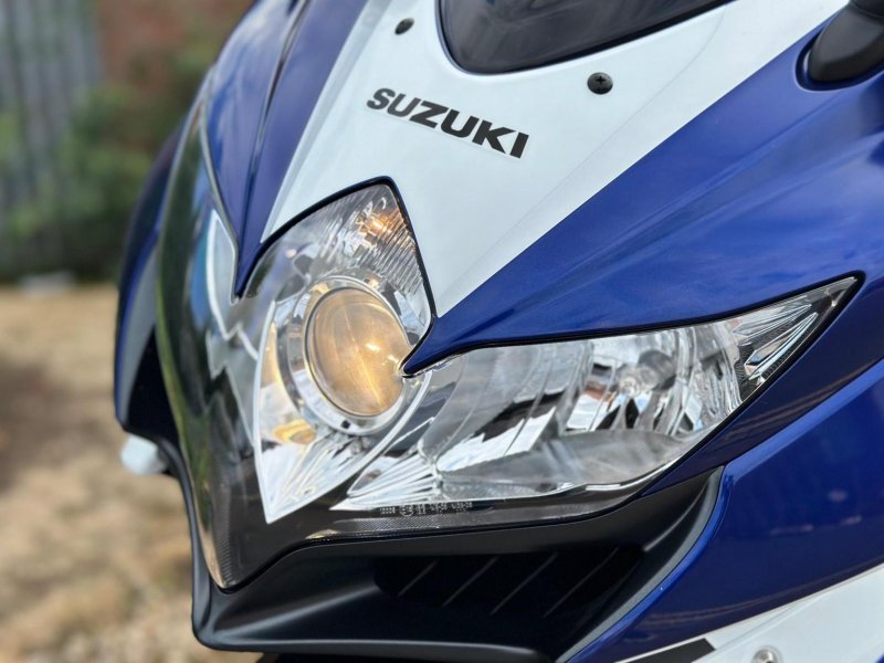 SUZUKI GSXR600