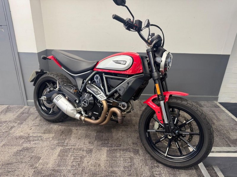 DUCATI SCRAMBLER 800