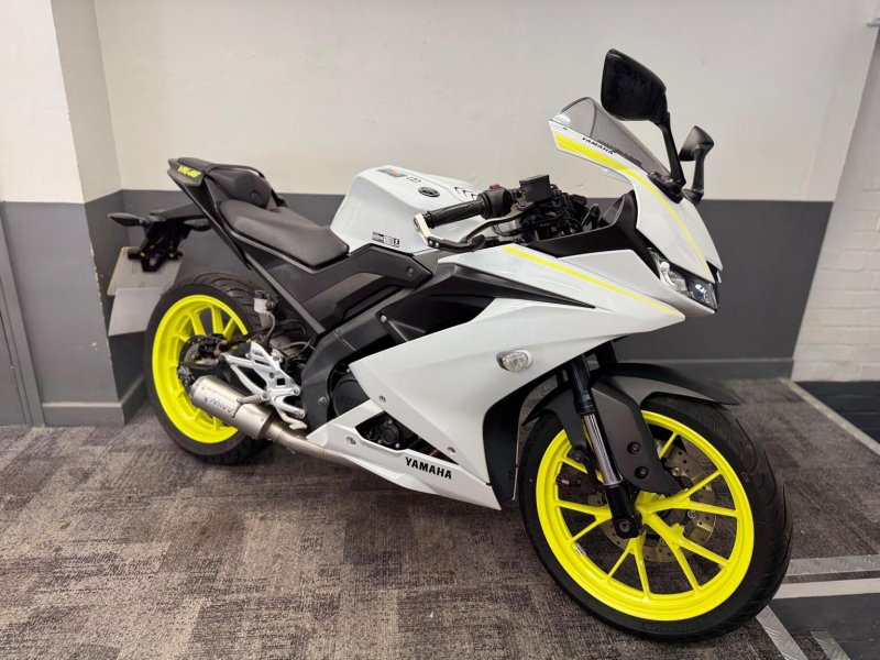 YAMAHA R125
