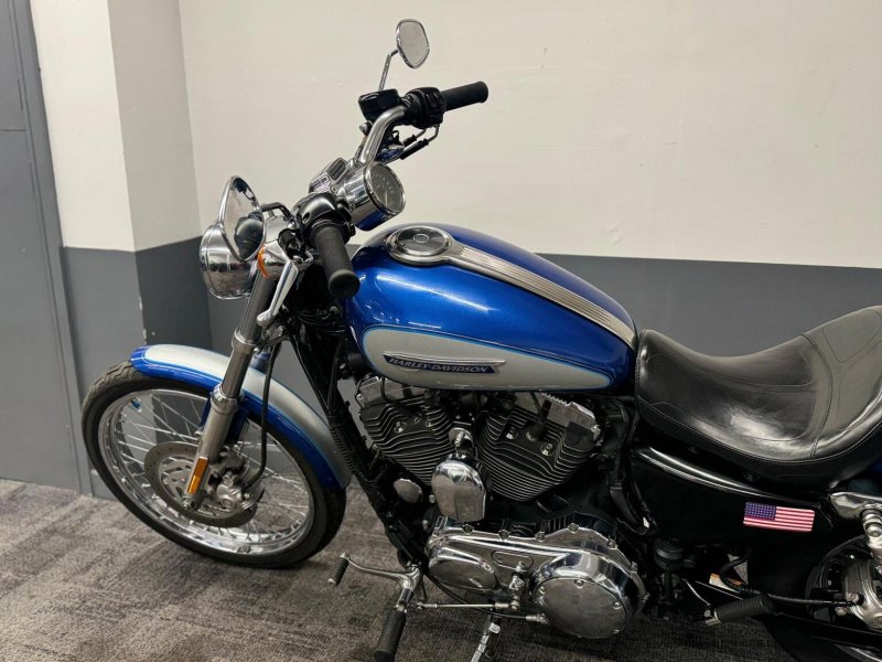 HARLEY-DAVIDSON Sportster