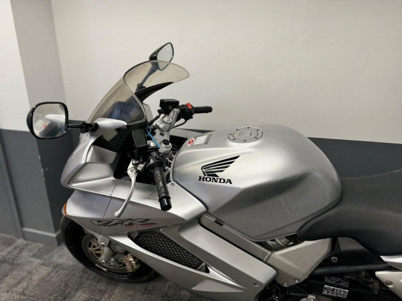 HONDA VFR800X