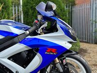 SUZUKI GSXR600