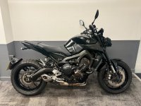YAMAHA MT-09
