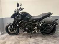 YAMAHA MT-09