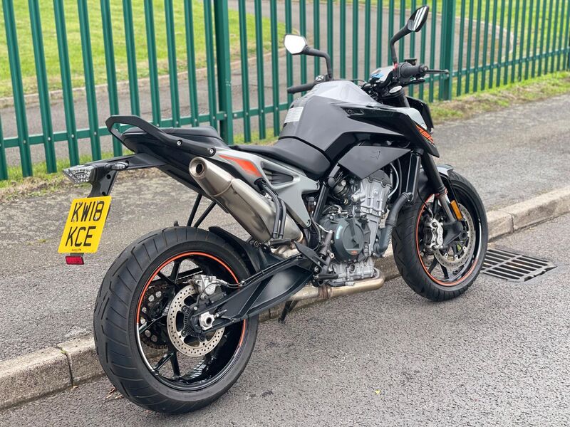 KTM 790 DUKE