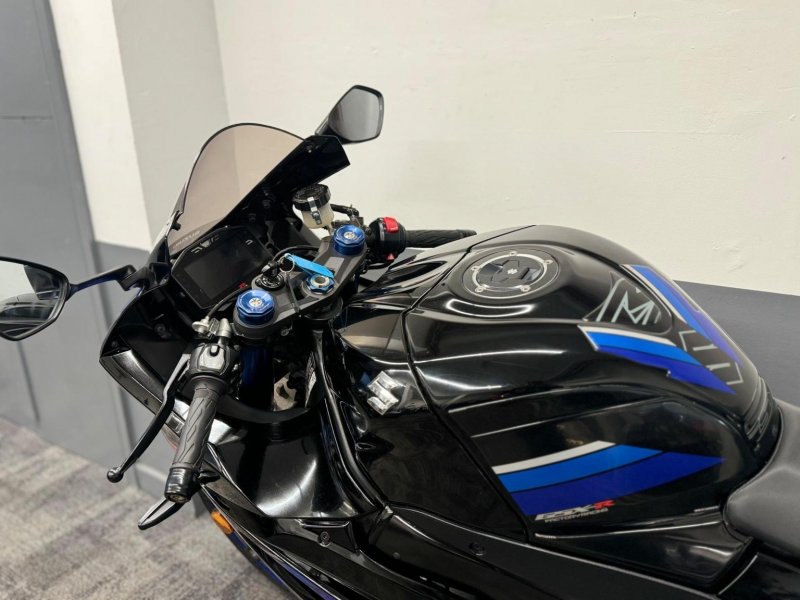 SUZUKI GSXR1000R